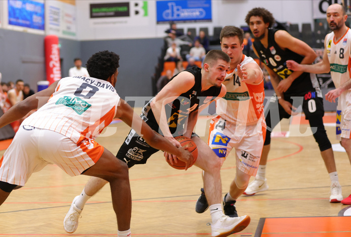Basketball Superliga 2022/23, 8.Plazierungsrunde Klosterneuburg Dukes vs. Flyers Wels


