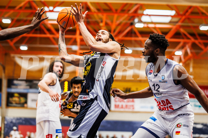 Basketball, win2day Basketball Superliga 2024/25, Playoffs Halbfinale 2. Spiel
, BBC Nord Dragonz, Gmunden Swans, Joseph Reece (20)