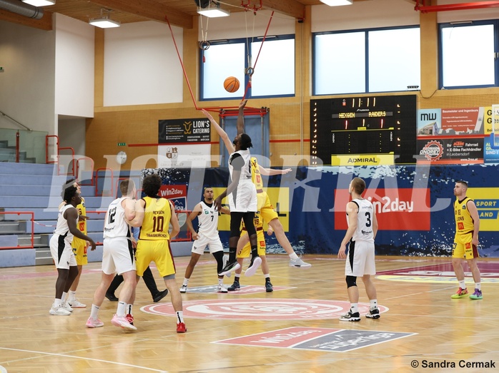 Basketball Zweite Liga 2024/25, Grunddurchgang 17.Runde Traiskirchen Lions NextGen vs. Raiders Tirol