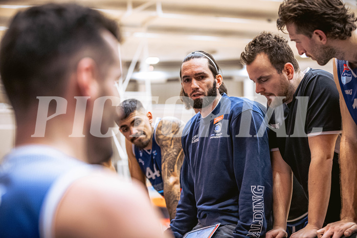 Basketball, Win2Day Superliga 2022/23, Grunddurchgang 10.Runde, Vienna Timberwolves, COLDAMARIS BBC Nord Dragonz, Felix Jambor (Head Coach)