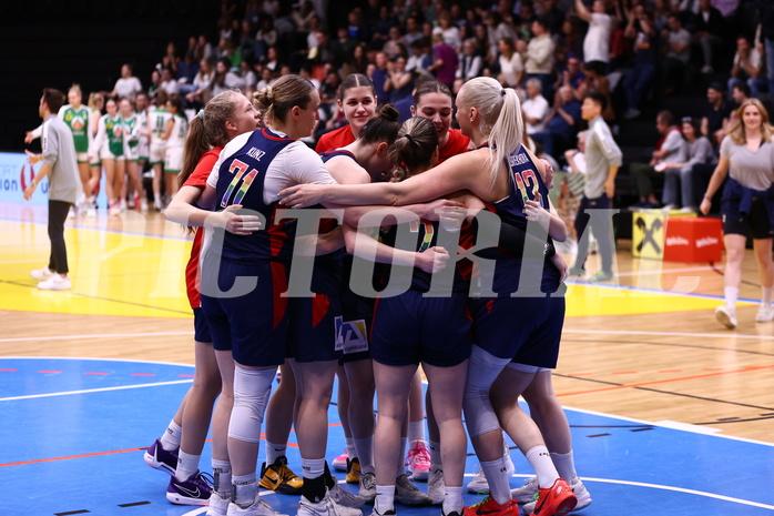 01.04.2024, Graz, Raiffeisen Sportpark, Basketball Damen Superliga 2023/24, Finale, Spiel 2, UBI Holding Graz - SKN St. Pölten Frauen ,  