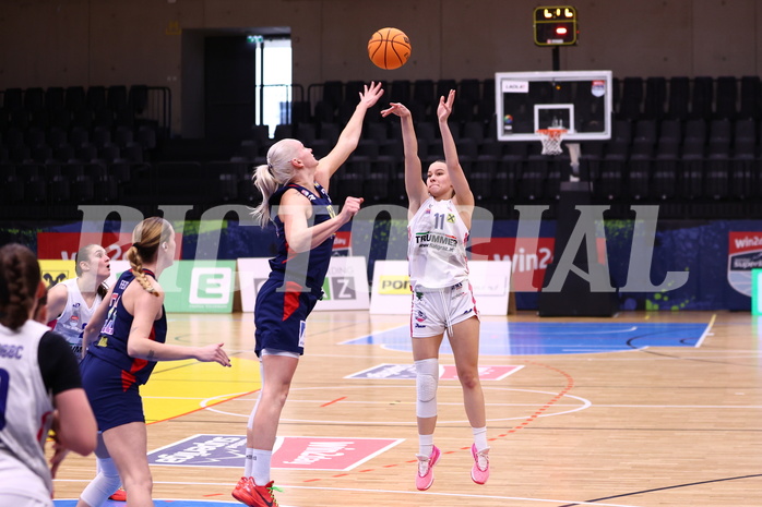 04.02.2024, Graz, Raiffeisen Sportpark, Basketball Damen Superliga 2023/24, Grunddurchgang 11.Runde, UBSC-DBBC Graz - SKN St. Pölten Frauen ,  
