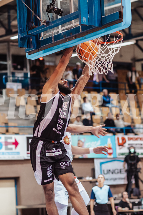 Basketball, Basketball Superliga 2023/24, Grundduchgang Runde 4., Oberwart Gunners, Kapfenberg Bulls, Johnny McCants (23)