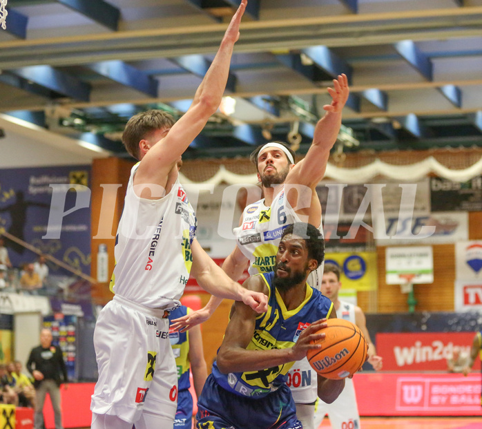 Basketball Superliga 2024/25, Playoffs, Viertelfinale Spiel 1 Gmunden Swans vs. UBSC Graz


