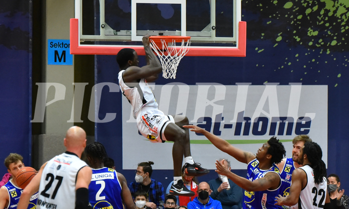 Basketball Superliga 2021/22, Grunddurchgang. 10.Runde Flyers Wels vs. Swans Gmunden