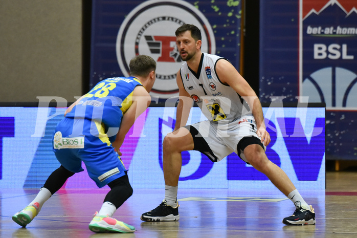 Basketball Superliga 2021/22, Grunddurchgang 16. Runde Flyers Wels vs. SKN St. Pölten
Basketball Superliga 2021/22, Grunddurchgang 16. Runde Flyers Wels vs. SKN St. Pölten