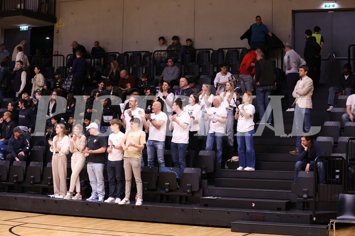 18.04.2025, Graz, Raiffeisen Sportpark Graz, Basketball Superliga 2024/25, Playoffs, Viertelfinale, Spiel 2, UBSC Graz - Gmunden Swans