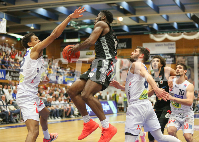 Basketball Superliga 2022/23, Playoff, Semifinale Spiel 3 Gmunden Swans vs. Flyers Wels


