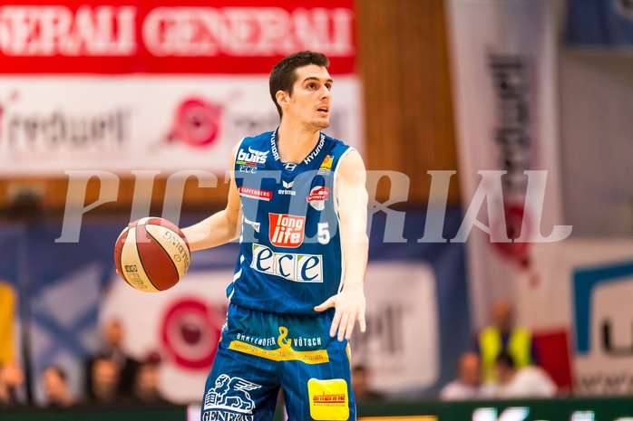 Basketball, CUP 2017 , 1/2 Finale, WBC Wels, Kapfenberg Bulls, Carl Baptiste (5)
