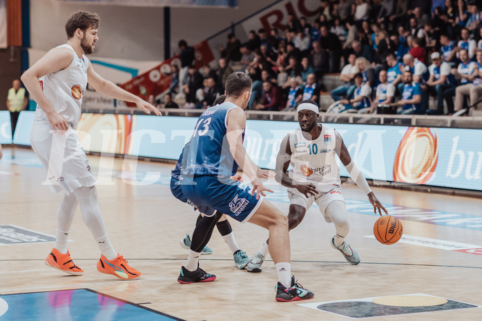 Basketball, Basketball Superliga 2023/24 , Qualifikationsrunde 4, Oberwart Gunners, BBC Nord Dragonz, Daniel Koeppel (14), Tino Sebalj (13), Munis Tutu (10)