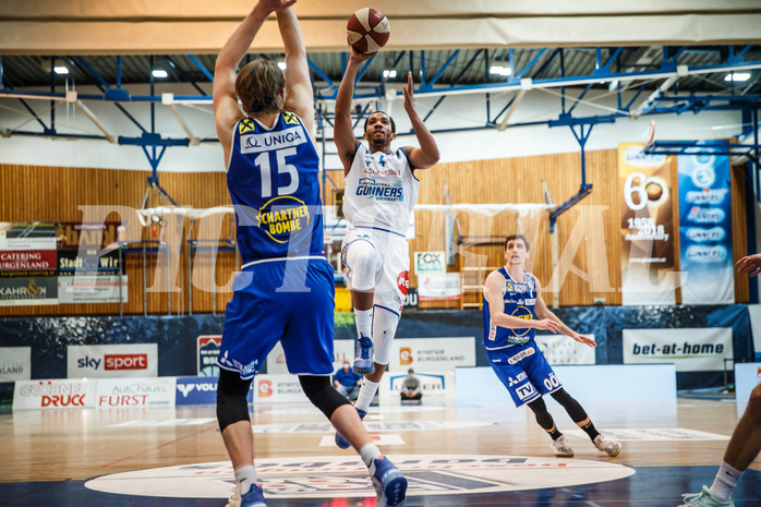 Basketball, bet-at-home Basketball Superliga 2020/21, Platzierungsrunde, 1. Runde, Oberwart Gunners, Gmunden Swans, Lawrence Alexander (4)