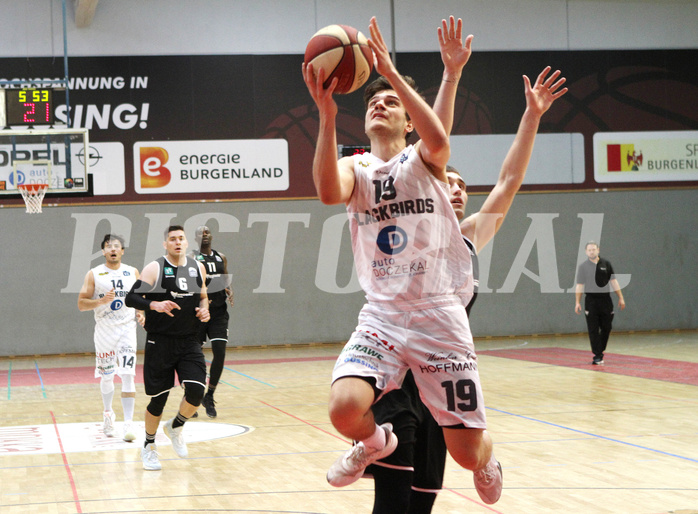 Basketball 2.Bundesliga 2020/21  Halbfinale Spiel 1  Jennersdorf Blackbirds vs RAIDERS Tirol