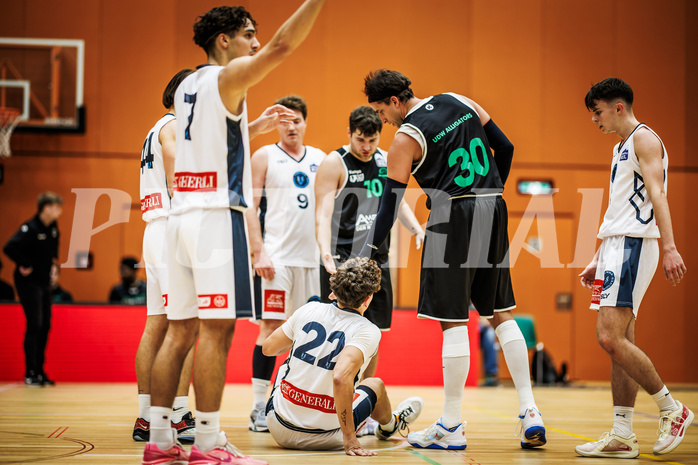 Basketball, Basketball Zweite Liga 2024/25, Grunddurchgang 4.Runde, Vienna Timberwolves, UDW Alligators, Daniele Kuchar (22), Marko Kolaric (30)