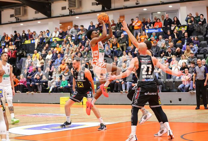 Basketball Superliga 2023/24, Grunddurchgang 17.Runde Klosterneuburg Dukes vs. Flyers Wels


