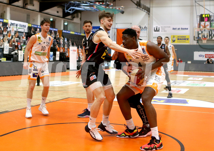 Basketball Superliga 2020/21, 6. Plazierungsrunde Klosterneuburg Dukes vs. Flyers Wels


