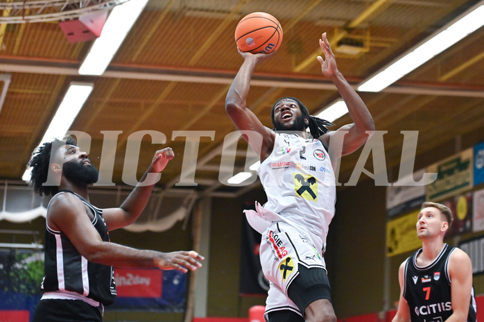 Basketball, Superliga 2024/25, Grunddurchgang 9.Runde, Flyers Wels vs. Fürstenfeld Panthers,