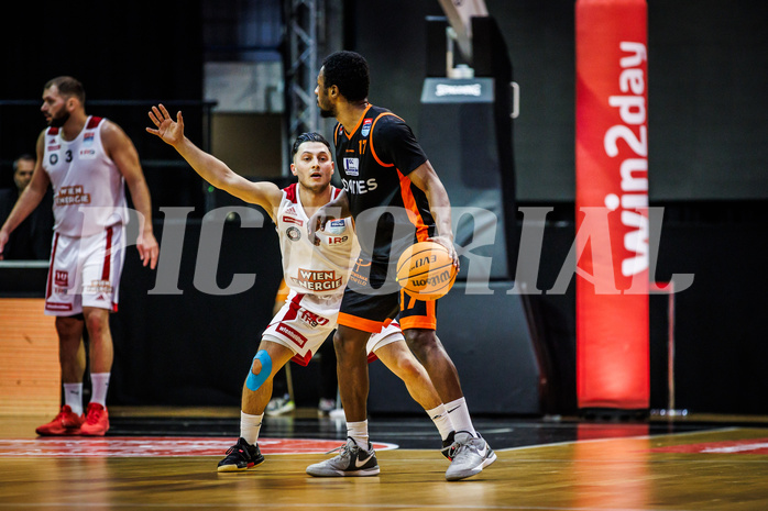 Basketball, Win2Day Superliga 2023/24, 2. Qualifikationsrunde, BC Vienna, Fürstenfeld Panthers, Mustafa Hassan Zadeh (1), Hegel Augustin (17)