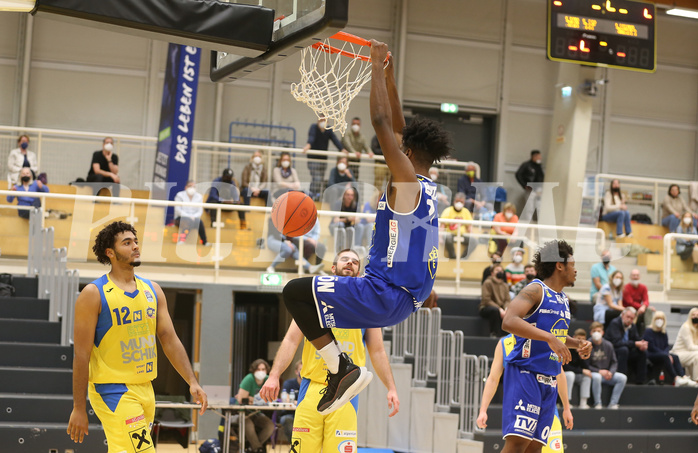 Basketball Superliga 2021/22, 5.Plazierungsrunde SKN St.Pölten vs. Gmunden Swans