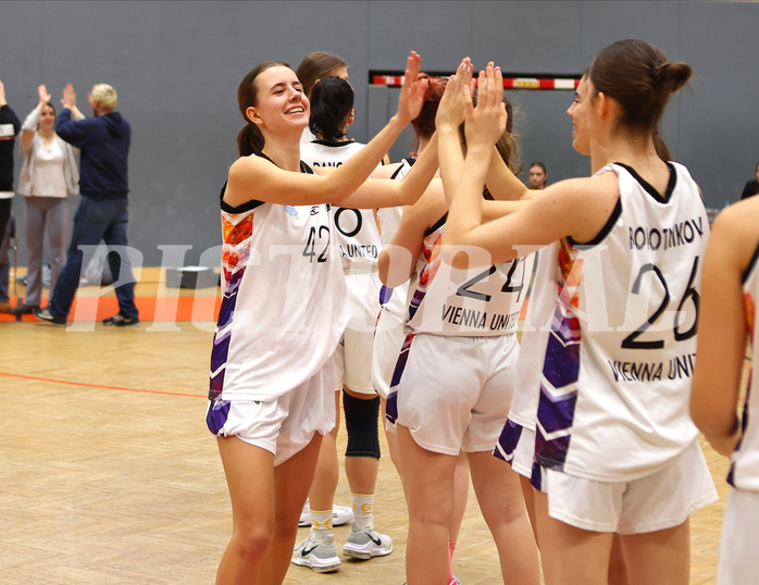 Basketball Damen Supercup 2024/25, 3.Runde Vienna United vs. BK Duchess Klosterneuburg


