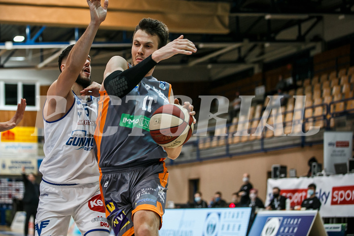 Basketball, bet-at-home Basketball Superliga 2020/21, Grunddurchgang 8. Runde, Oberwart Gunners, Klosterneuburg Dukes, Maximilian Hopfgartner (11)