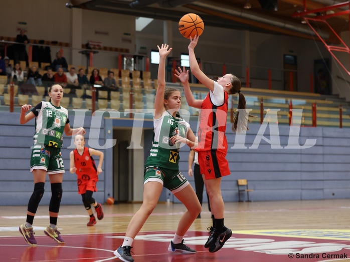 Basketball Superliga 2024/25, SLWU14 Traiskirchen Lionesses vs. UBI Graz


