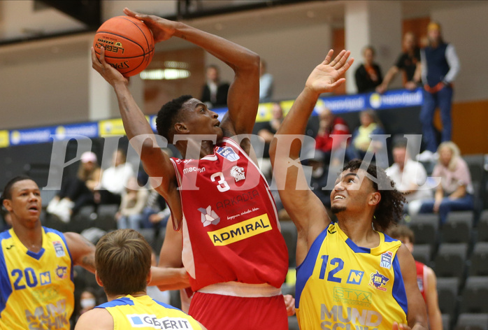 Basketball Superliga 2021/22, NÖ-Cup Traiskirchen Lions vs. SKN St.Pölten


