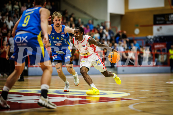 Basketball, Win2Day Superliga 2024/25, Grunddurchgang 4.Runde, Traiskirchen Lions, St. Pölten, Cedric Russell (0)