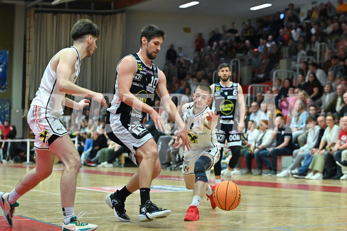 Basketball Superliga 2023/24, 8.Plazierungsrunde,Flyers Wels vs. Gmunden Swans