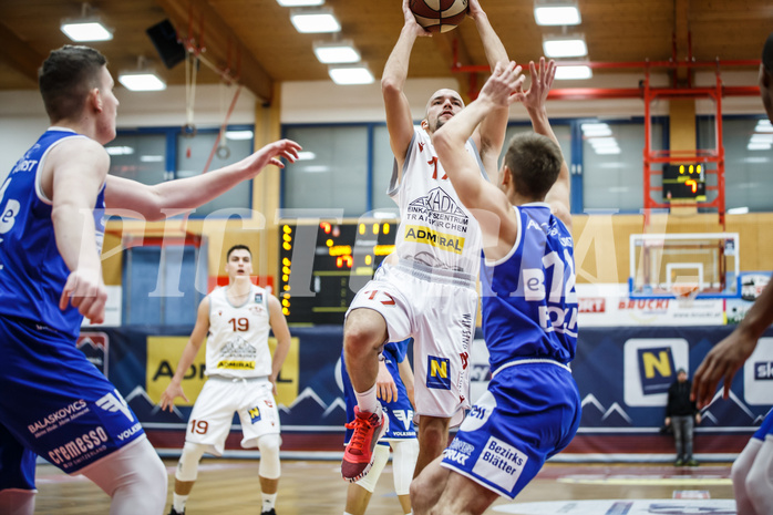 Basketball, Admiral Basketball Superliga 2019/20, Grunddurchgang 17.Runde, Traiskirchen Lions, Oberwart Gunners, Oscar Schmit (17)