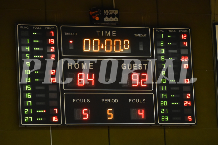 Win2Day Basketball Superliga 2022/23, Playoff,
Semifinale Spiel 2, Flyers Wels vs Swans Gmunden,