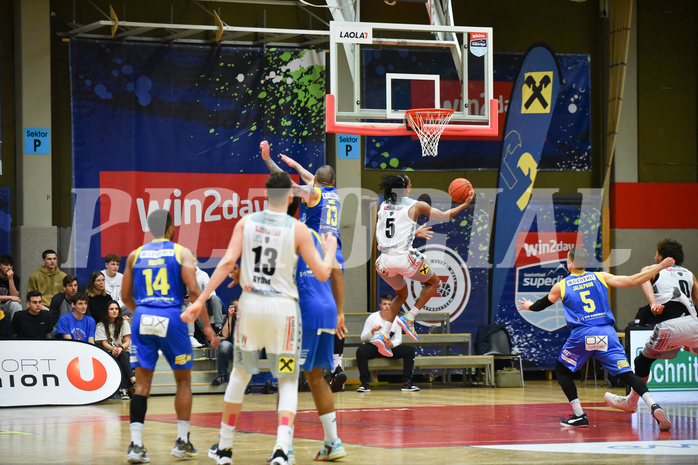 Win2Day Basketball Superliga 2022/23, Playoff,
Viertelfinale Spiel 3, Flyers Wels vs SKN St. Pölten Win2Day Basketball Superliga 2022/23, Playoff,
Viertelfinale Spiel 3, Flyers Wels vs SKN St. Pölten