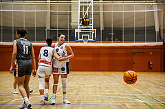 Basketball, Win2Day Basketball Damen Superliga 2024/25, Grunddurchgang 9.Runde, Vienna Timberwolves, Klosterneuburg Duchess, Aleksandra Novakovic (8), Lea Feitl (33)