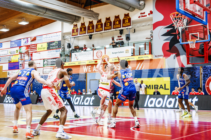 Basketball, Win2Day Superliga 2024/25, Playoffs, Halbfinale Spiel 2, Traiskirchen Lions, Oberwart Gunners, Benedikt Güttl (7)