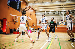 Basketball, Basketball Zweite Liga 2024/25, Grunddurchgang 4.Runde, Vienna Timberwolves, UDW Alligators, Steven Kaltenbrunner (8)