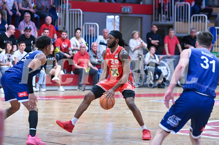 Basketball Superliga 2024/25, Playoff, Viertelfinale Spiel 1, Flyers Wels vs BBC Nord Dragonz,