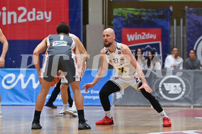 Basketball, Superliga 2024/25, Grunddurchgang 19.Runde, Flyers Wels vs. Klosterneuburg,