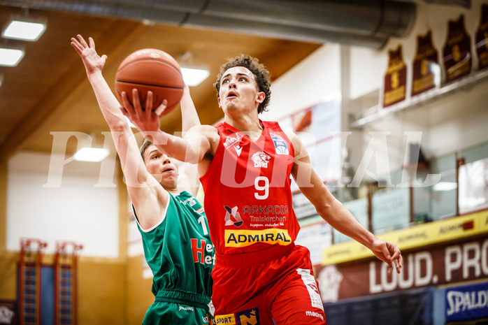 Basketball, bet-at-home Basketball Superliga 2021/22, Grunddurchgang 5.Runde, Traiskirchen Lions, Kapfenberg Bulls, Lukas Hahn (9) Basketball, bet-at-home Basketball Superliga 2021/22, Grunddurchgang 5.Runde, Traiskirchen Lions, Kapfenberg Bulls, Lukas Hahn (9)