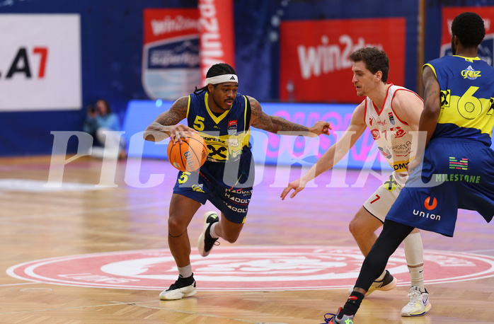 Basketball Superliga 2024/25, 4.Plazierungsrunde Traiskirchen Lions vs. UBSC Graz


