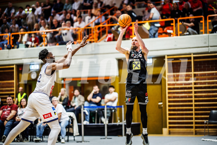 Basketball, Win2Day Superliga 2024/25, Playoffs Viertelfinale Spiel 4, BBC Nord Dragonz, Flyers Wels, Christian Von Fintel (27)