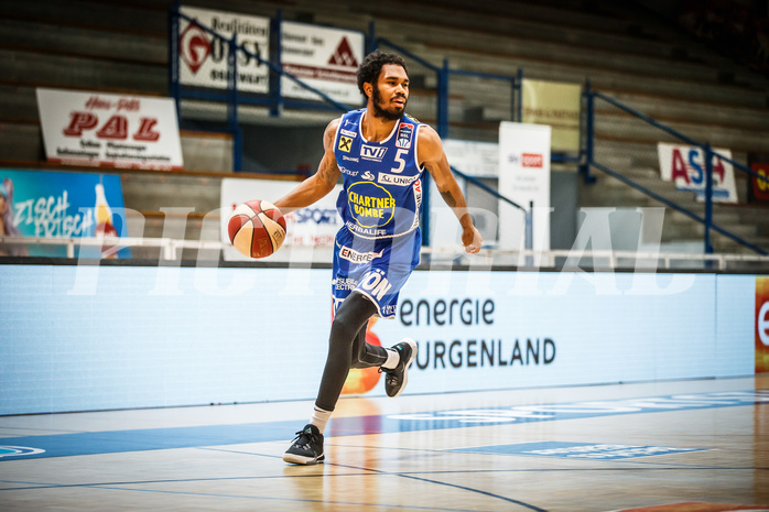 Basketball, bet-at-home Basketball Superliga 2020/21, Halbfinale Spiel 4, Oberwart Gunners, Gmunden Swans, Jaylon Tate (5)