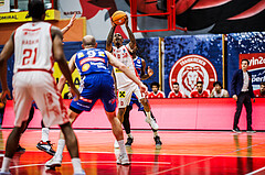 Basketball, Win2Day Superliga 2024/25, Playoffs, Halbfinale Spiel 2, Traiskirchen Lions, Oberwart Gunners, Cedric Russell (0)