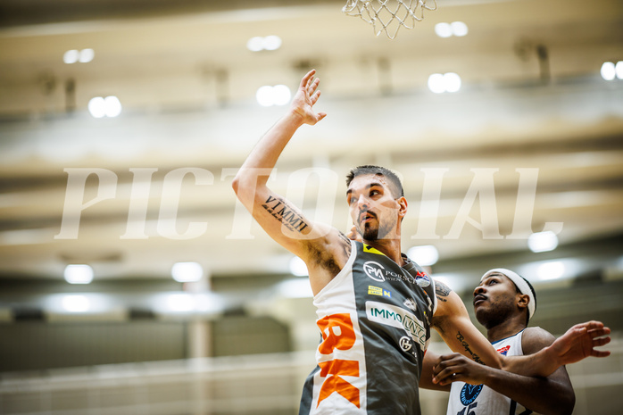 Basketball, Win2Day Superliga 2023/24, Grunddurchgang 14.Runde, Vienna Timberwolves, Klosterneuburg Dukes, Benjamin Blazevic (11)