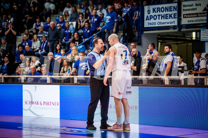 Basketball, Basketball Austria Cup 2022/23, Halbfinale 1, Oberwart Gunners, Gmunden Swans, Sebastian Käferle (7)