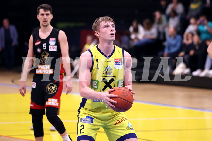 25.04.2023, Graz, Raiffeisen Sportpark Graz, Basketball Superliga 2022/23, Playoff, Viertelfinale Spiel 2, UBSC Raiffeisen Graz vs. BC GGMT Vienna 25.04.2023, Graz, Raiffeisen Sportpark Graz, Basketball Superliga 2022/23, Playoff, Viertelfinale Spiel 2, UBSC Raiffeisen Graz vs. BC GGMT Vienna