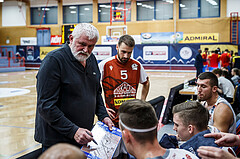 Basketball, Admiral Basketball Superliga 2019/20, Grunddurchgang 9.Runde, Traiskirchen Lions, SKN St. Pölten, Zoran Kostic (Head Coach)