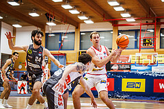 Basketball, win2day Basketball Superliga 2024/25, Grunddurchgang 12.Runde, Traiskirchen Lions, Klosterneuburg Dukes, Ryan Moffat (4)