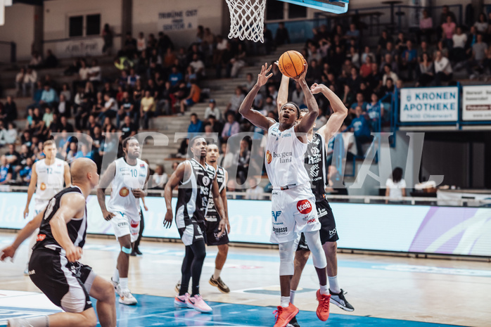 Basketball, Basketball Superliga 2023/24, Grundduchgang Runde 4., Oberwart Gunners, Kapfenberg Bulls, James Graham (11)