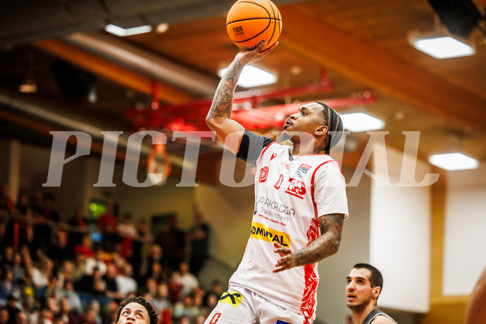 Basketball, win2day Basketball Superliga 2024/25, Playoff Viertelfinale 2. Spiel, Traiskirchen Lions, Klosterneuburg Dukes, Cedric Russell (0)