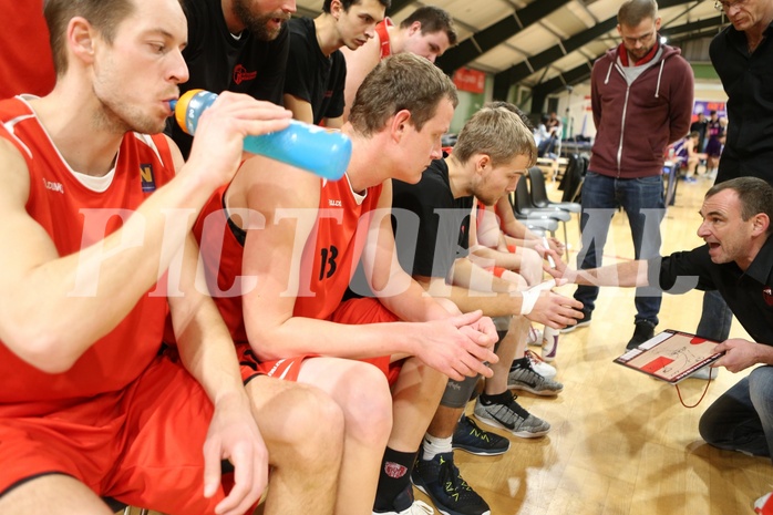 Basketball 2.Bundesliga 2017/18, Grundurchgang 12.Runde D.C. Timberwolves vs. Mistelbach Mustangs


