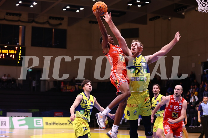 31.10.2024, Graz, Raiffeisen Sportpark Graz, Basketball Superliga 2024/25, Grunddurchgang, Runde 6, UBSC Raiffeisen Graz - Raiffeisen Flyers Wels